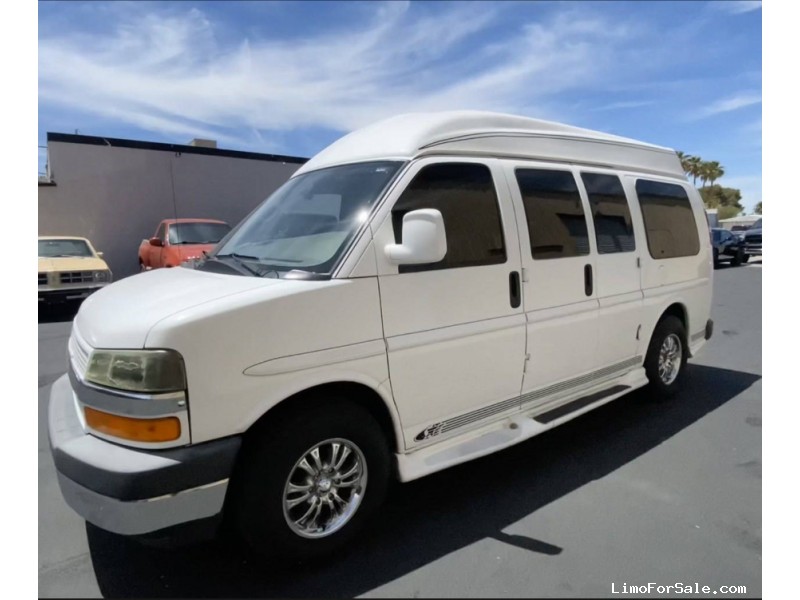 Used 2005 Chevrolet 2500 Van Limo Krystal - Las Vegas, Nevada - $22,900