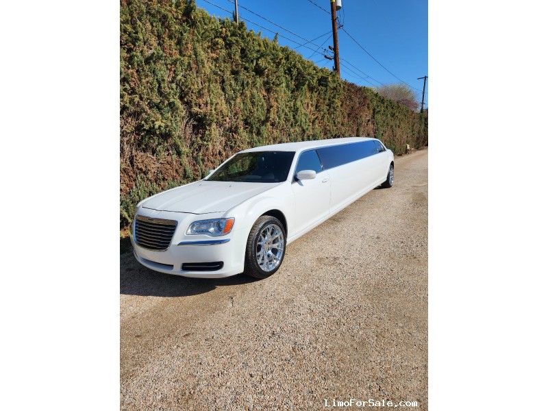 Used 2014 Chrysler 300 Sedan Stretch Limo  - Fontana, California - $34,995