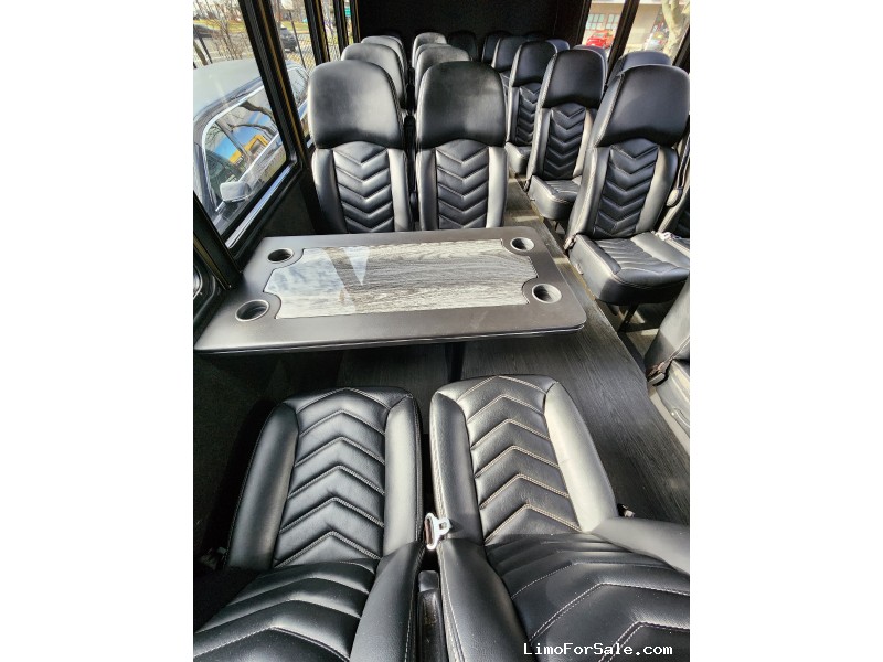 Used 2017 Ford F-550 Mini Bus Shuttle / Tour Grech Motors - Sterling, Virginia - $165