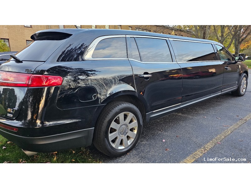 Used 2016 Lincoln MKT Sedan Stretch Limo Royale - Clifton Park, New York    - $19,900