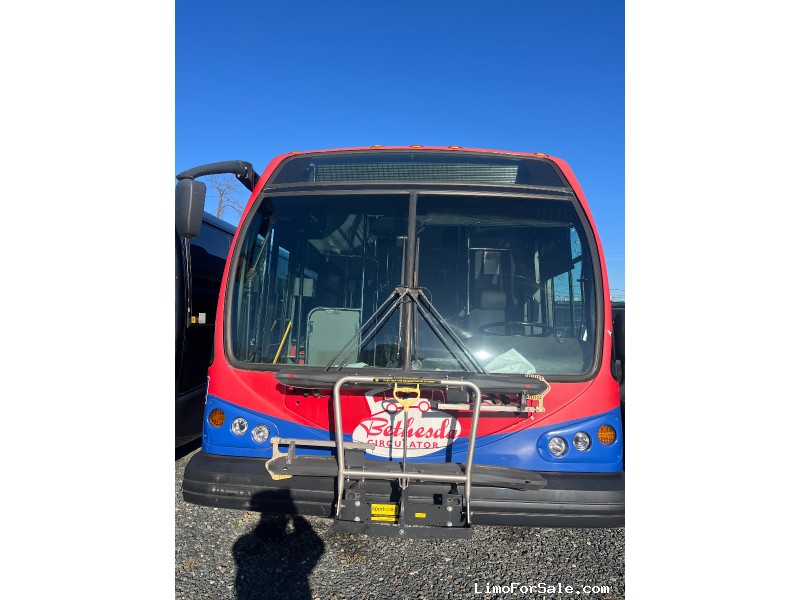 Used 2018 ElDorado National E-Z Rider II Motorcoach Shuttle / Tour ElDorado - ROckville, Maryland