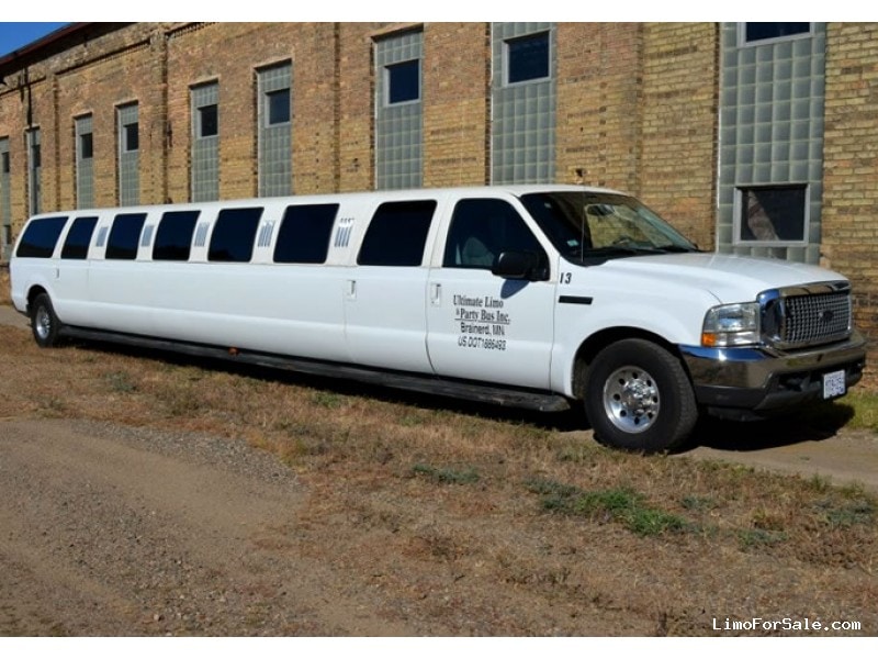 2000 ford excursion limo