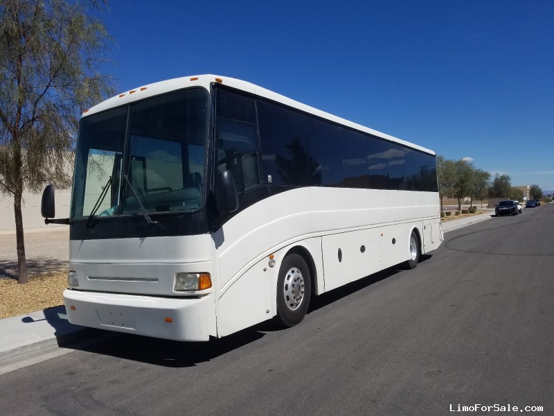 Used 2009 Freightliner Motorcoach Shuttle / Tour ABC Companies - LAS VEGAS, Nevada - $31,500