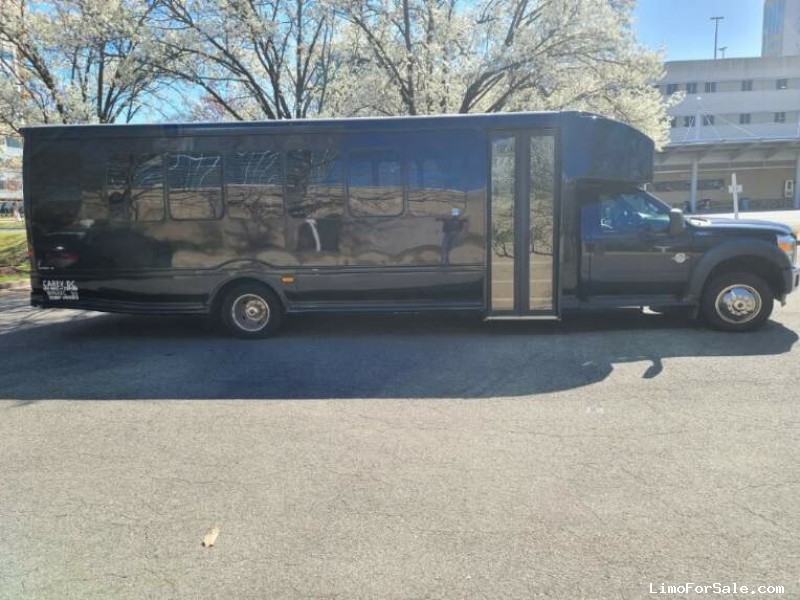 Used 2015 Ford F-550 Mini Bus Shuttle / Tour Turtle Top - Jacksonville, Florida - $84,900
