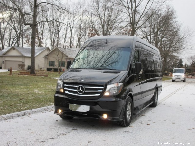 Used 2014 Mercedes-Benz Sprinter Van Limo  - North Pt, Florida - $48,900