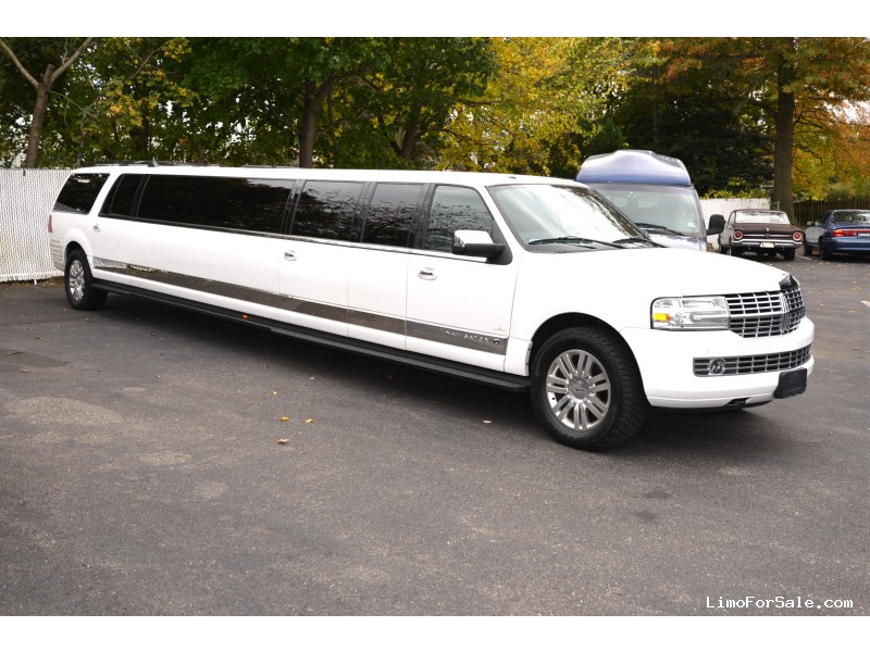 Used 2012 Lincoln Navigator SUV Stretch Limo Quality Coachworks ...