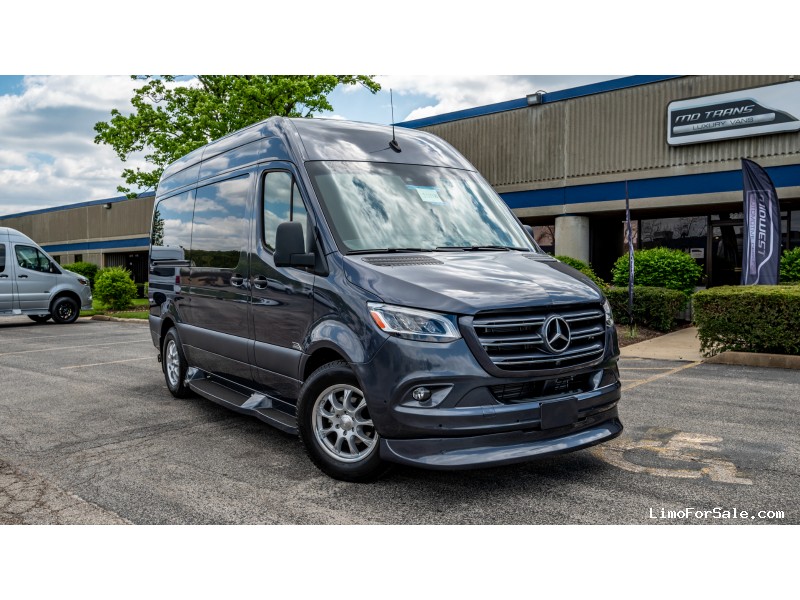 New 2021 Mercedes-Benz Sprinter Van Limo Midwest Automotive Designs - Lake Ozark, Missouri - $202,710