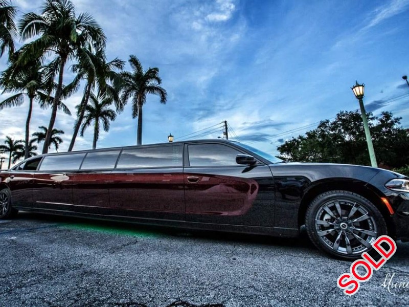 Used 2015 Dodge Charger Sedan Stretch Limo Pinnacle Limousine Manufacturing - West Palm Beach, Florida - $58,000