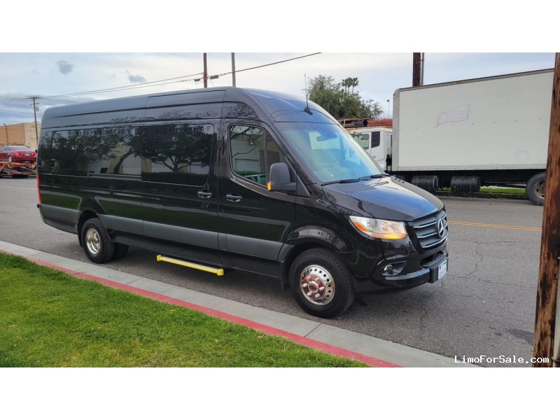 Used 2023 Mercedes-Benz Sprinter Mini Bus Shuttle / Tour Global Motor Coach - Jacksonville, Florida - $183,900