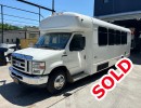 Used 2014 Ford E-350 Mini Bus Shuttle / Tour Starcraft Bus - Yonkers, New York    - $8,500