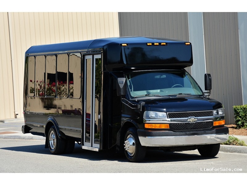Used 2013 Chevrolet C4500 Mini Bus Limo - Fontana, California - $39,995