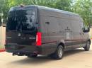 2019, Van Limo