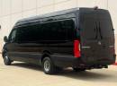 2019, Van Limo
