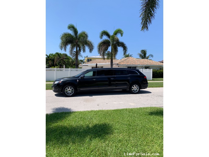 Used 2014 Lincoln MKT Funeral Limo Eagle Coach Company - Deerfield Beach, Florida - $54,000