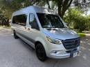2021, Van Limo