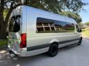 2021, Van Limo