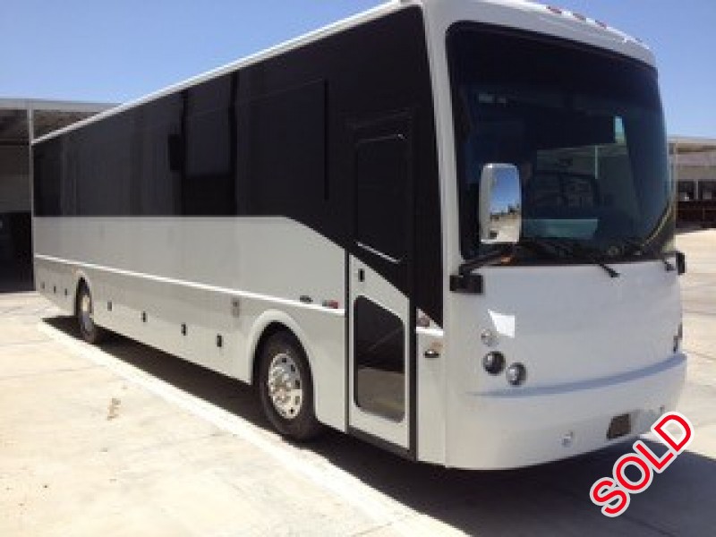 Used 2016 Freightliner XC Motorcoach Limo CT Coachworks - Hayward, California - $199,500