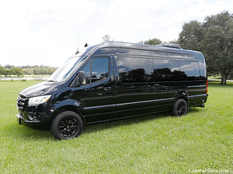 Used 2019 Mercedes-Benz Sprinter Van Limo  - davie, Florida - $129,900