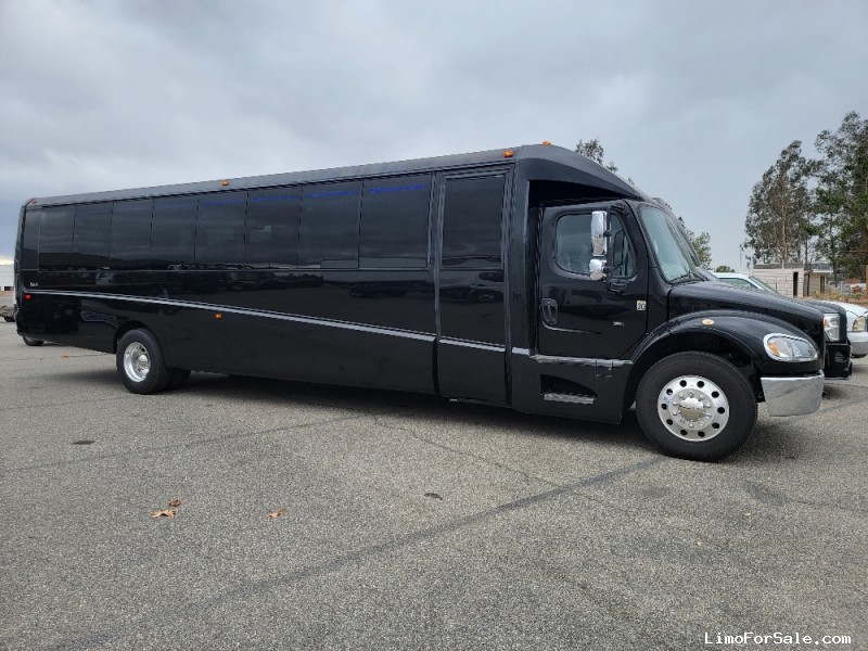 Used 2016 Freightliner M2 Mini Bus Shuttle / Tour Grech Motors - riverside, California - $89,900