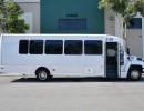 Used 2007 Chevrolet C5500 Van Shuttle / Tour Starcraft Bus - Fontana, California - $9,995